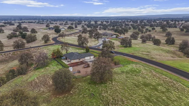 $849,000 | 19055 Del Mar Drive, Cottonwood, CA 96022