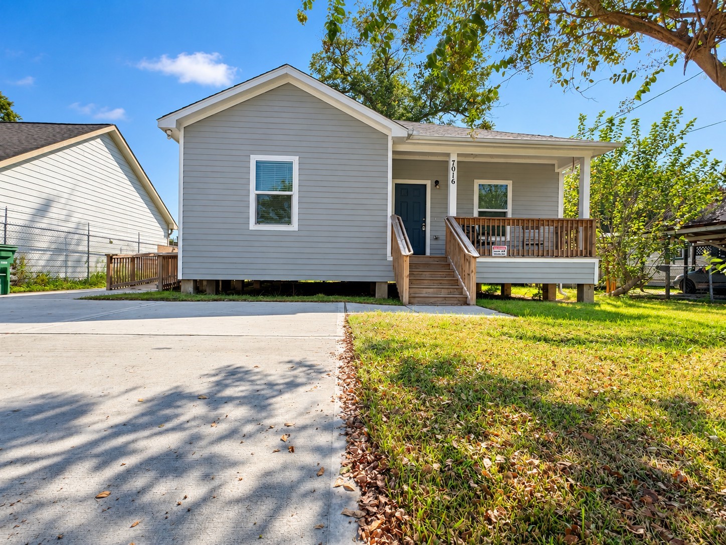 7016 Semmes Street Houston, TX 77093 - Photo 2 of 17 Gallery Image 2