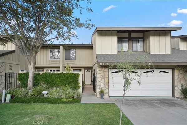 $389,000 | 2604 North Tustin Avenue, Unit C, Santa Ana, CA 92705