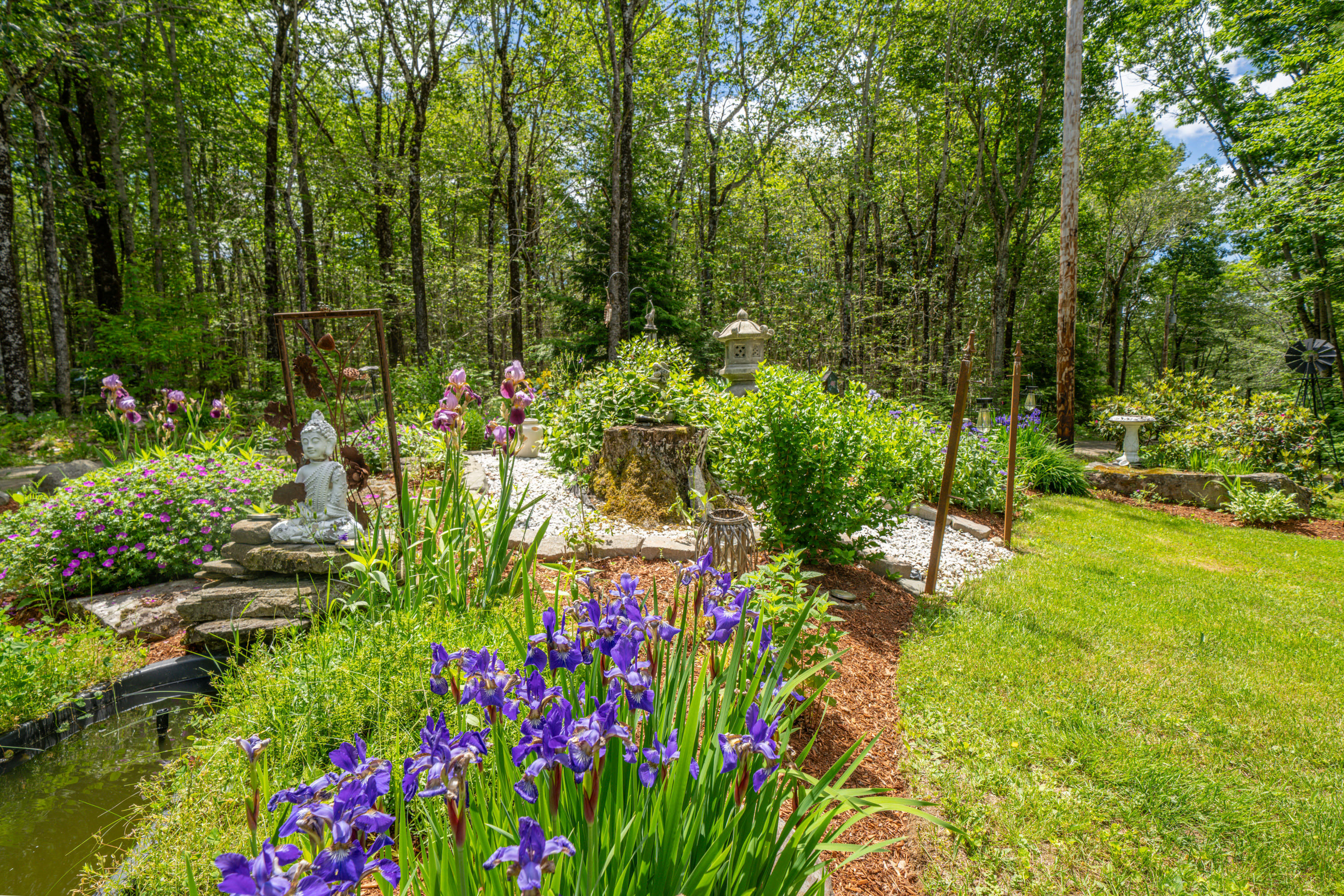 105 Perry Greene Hill Road Waldoboro, ME 04572 - Photo 49 of 61 garden area