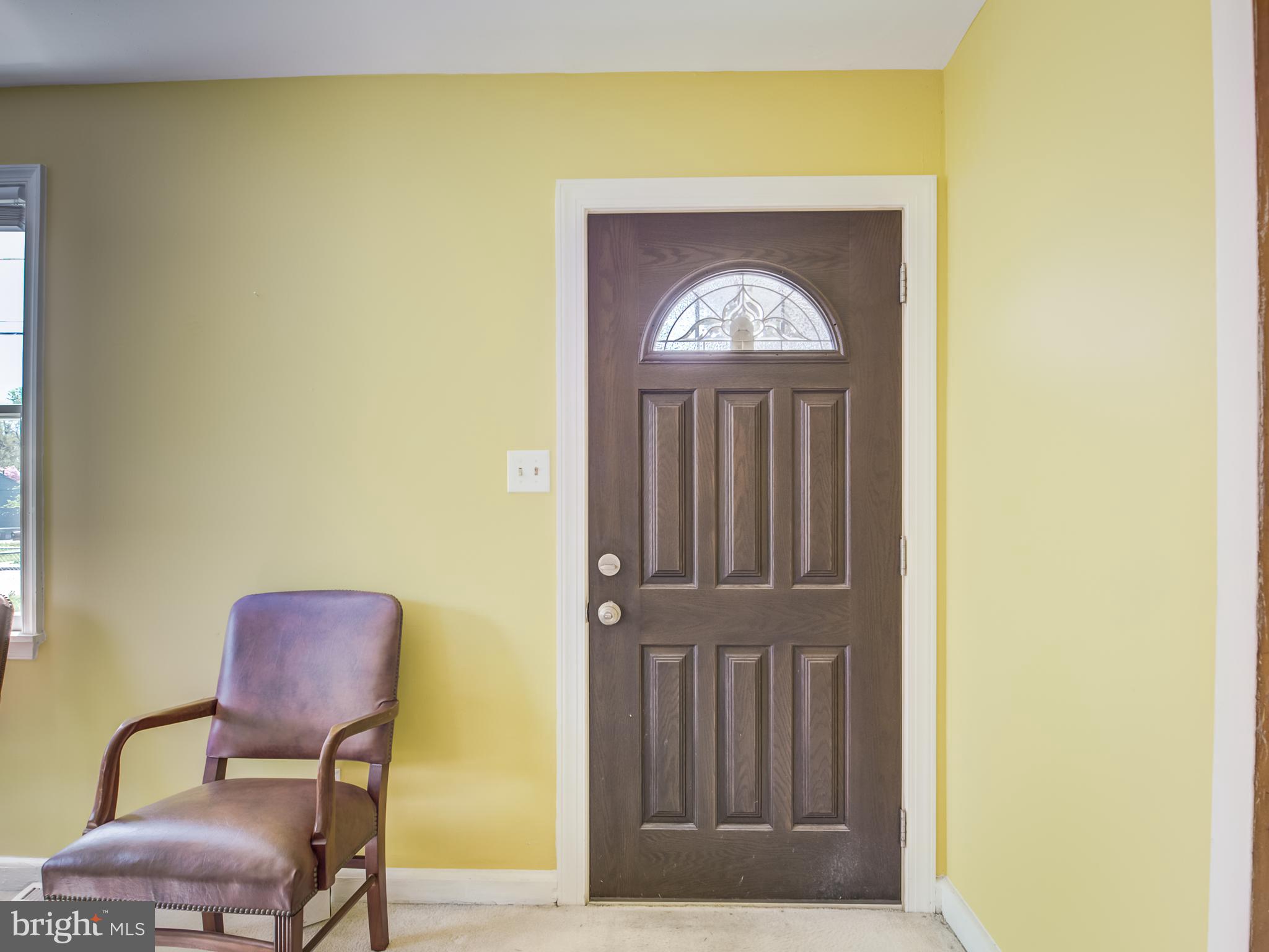 6718 Larkspur Road Morningside, MD 20746 - Photo 3 of 35