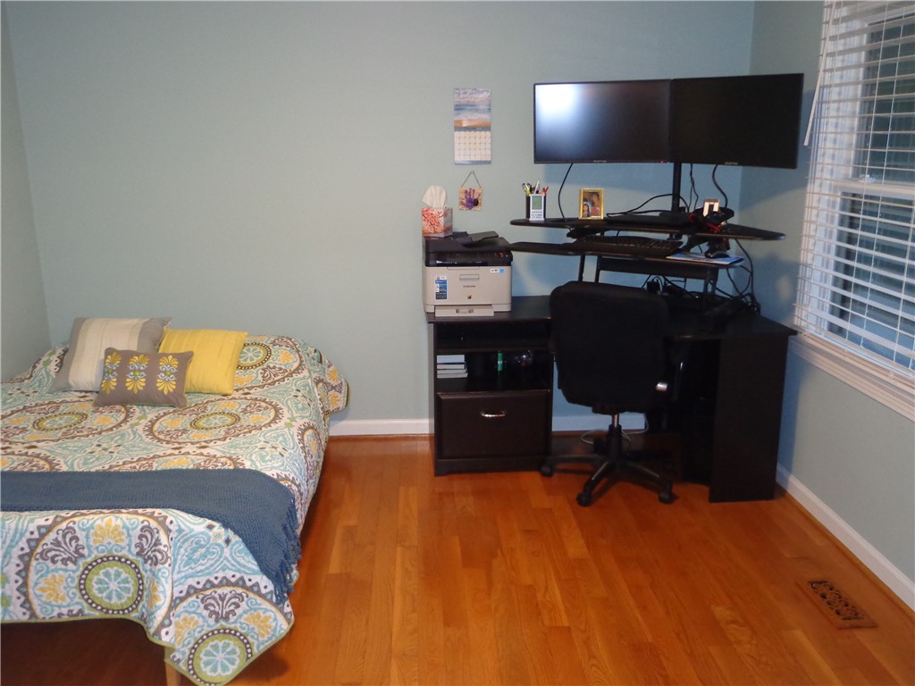 697 Ashdon Circle Webster, NY 14580 - Photo 13 of 42