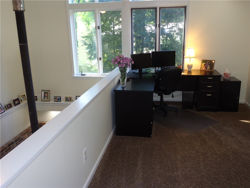 697 Ashdon Circle Webster, NY 14580 - Photo 19 of 42