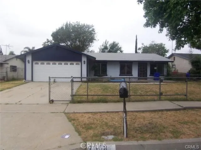 $585,000 | 7558 Pinyon Avenue, Fontana, CA 92336