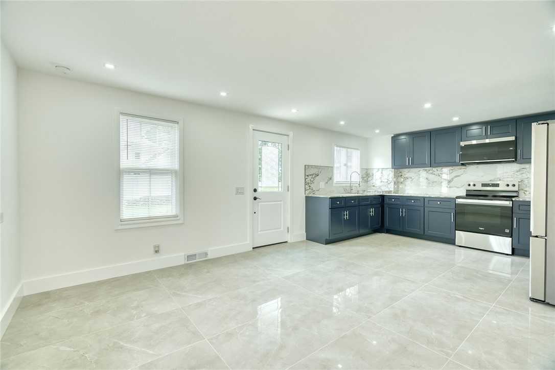 595 Hinchey Road Gates, NY 14624 - Photo 8 of 48 Gallery Image 8