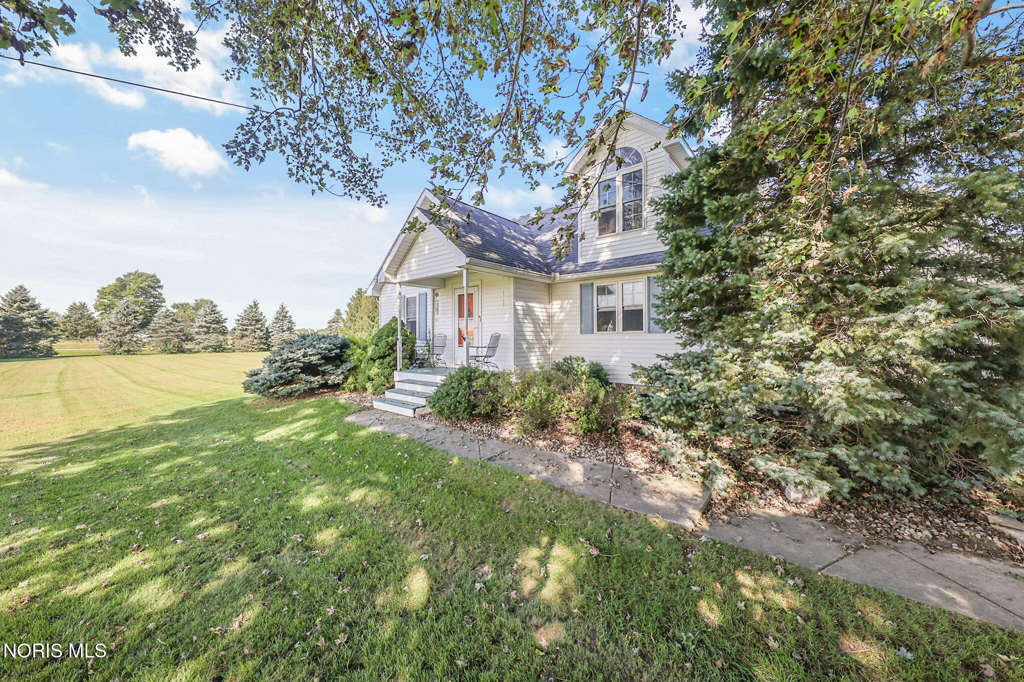 13040 Perry Road Grand Rapids, OH 43522 - Photo 3 of 51 Gallery Image 3