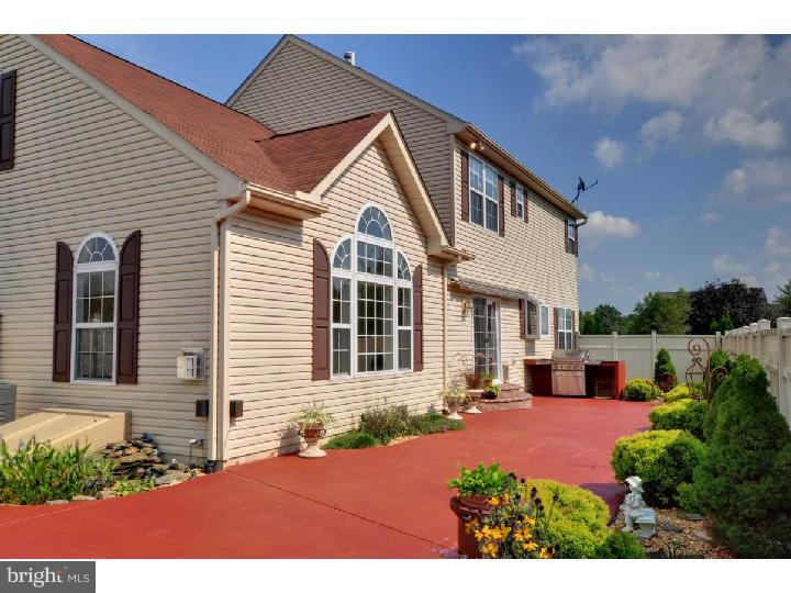 3993 Autumn Ridge Road Bethlehem, PA 18017 - Photo 3 of 13 Exterior Back