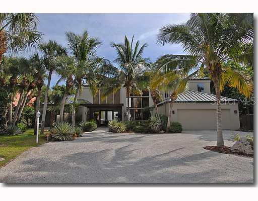 526 North Casey Key Road Osprey, FL 34229 - Photo 1 of 1 Exterior Front