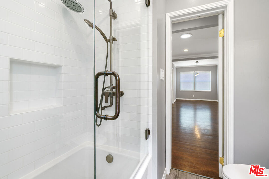 5343 Blanco Way Culver City, CA 90230 - Photo 16 of 28