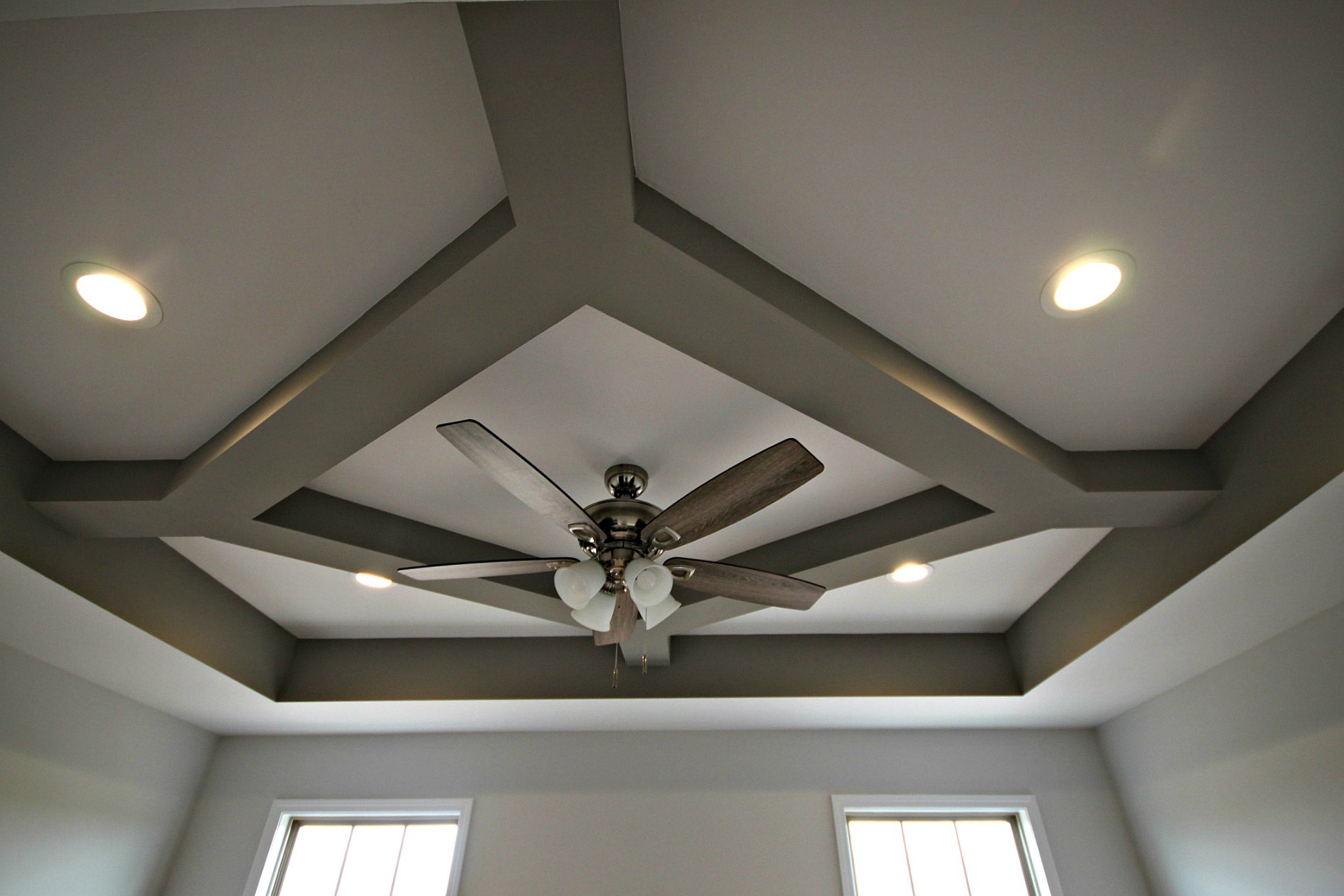 4112 Dot Road Springfield, TN 37172 - Photo 9 of 15 a view of an entryway