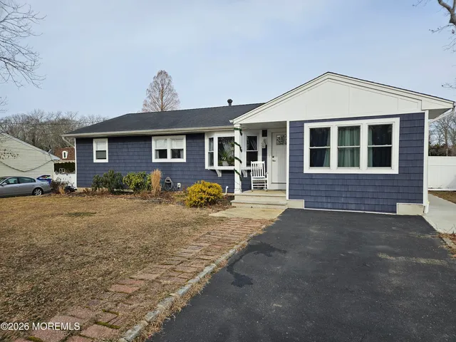 $549,000 | 918 Raleigh Drive, Toms River, NJ 08753