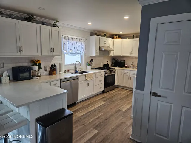 $549,000 | 918 Raleigh Drive, Toms River, NJ 08753