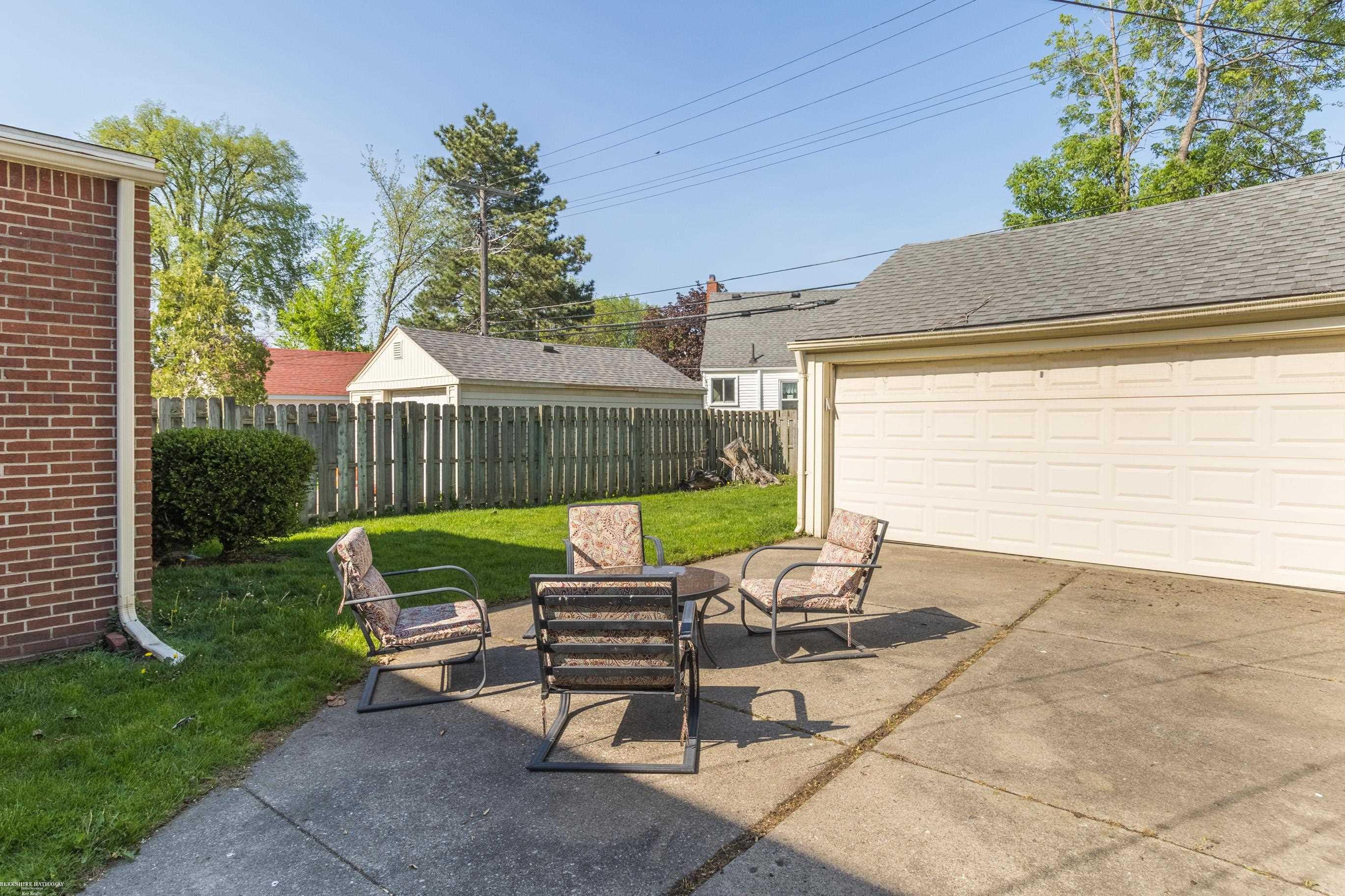460 Moran Road Grosse Pointe Farms, MI 48236 - Photo 39 of 48