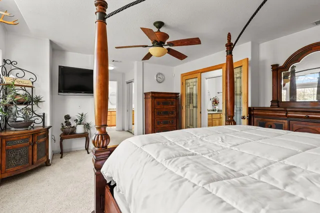 $685,000 | 21080 Joanna Way, Redding, CA 96003