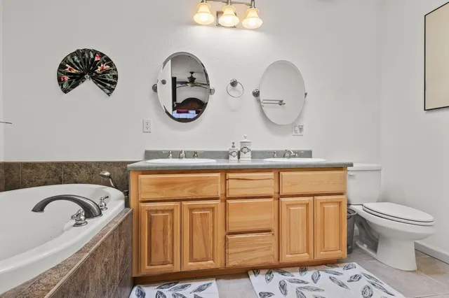 $685,000 | 21080 Joanna Way, Redding, CA 96003