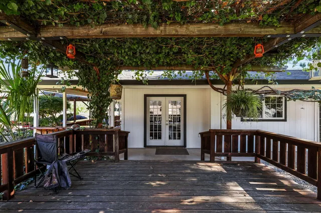 $685,000 | 21080 Joanna Way, Redding, CA 96003