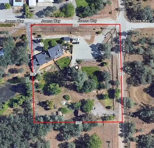 $685,000 | 21080 Joanna Way, Redding, CA 96003