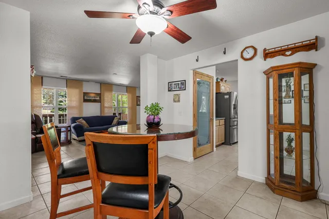 $685,000 | 21080 Joanna Way, Redding, CA 96003