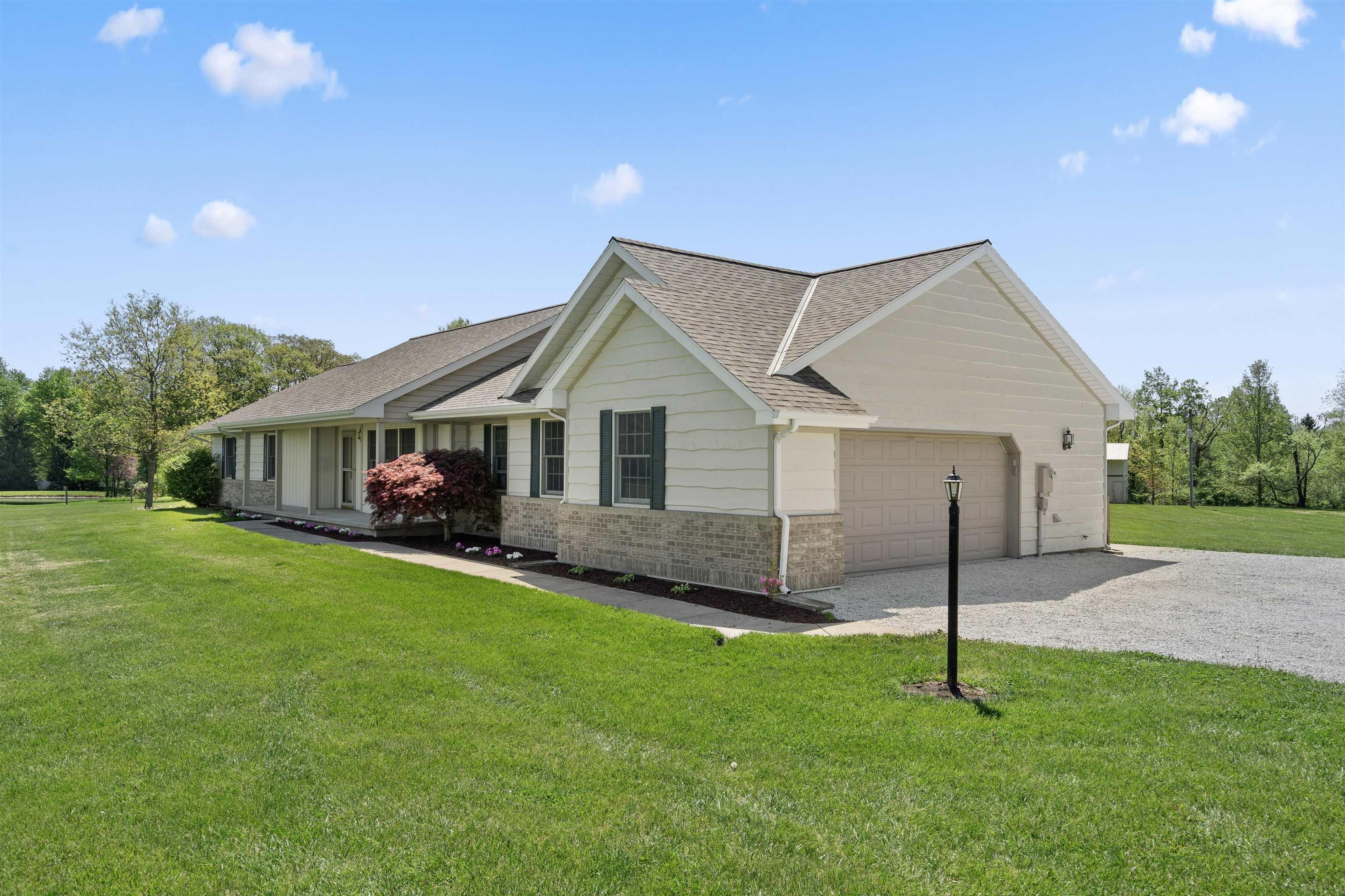 3625 Mason Road Huntington, IN 46750 - Photo 1 of 36 Gallery Image 1