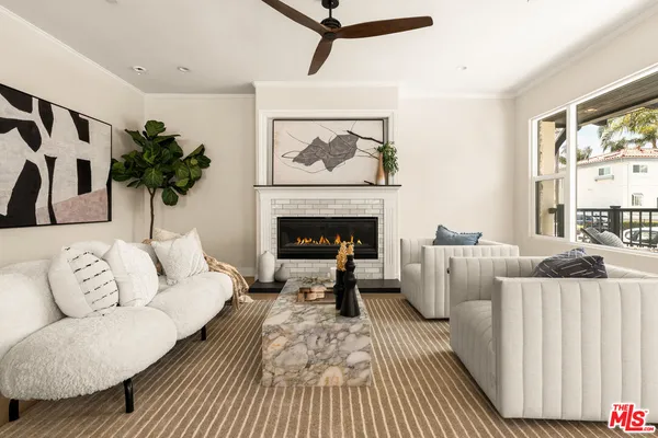 $1,799,000 | 812 North Cleveland Street, Unit 1, Oceanside, CA 92054