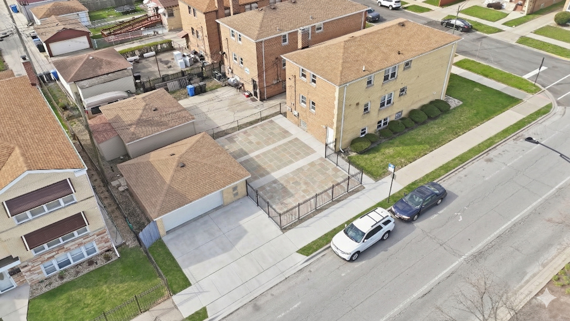 7901 South Whipple Street Chicago, IL 60652 - Photo 12 of 17