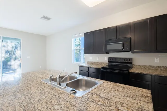 $2,100 | 8954 Indigo Trail Loop, Riverview, FL 33578