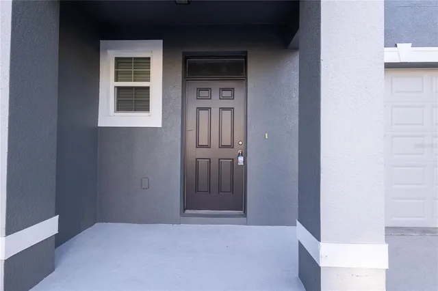 $2,100 | 8954 Indigo Trail Loop, Riverview, FL 33578