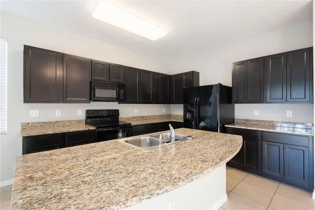 $2,100 | 8954 Indigo Trail Loop, Riverview, FL 33578