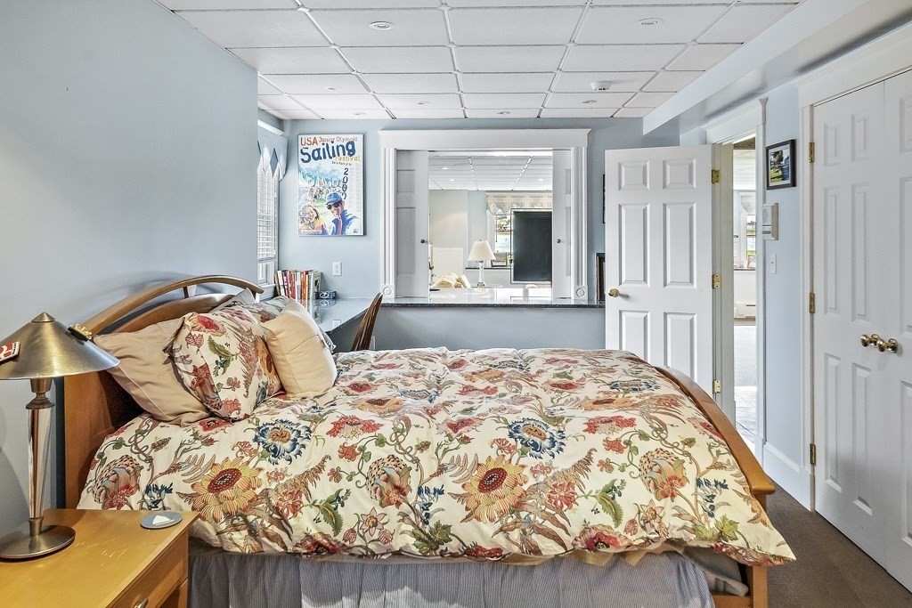 81 Court Road Winthrop, MA 02152 - Photo 28 of 42