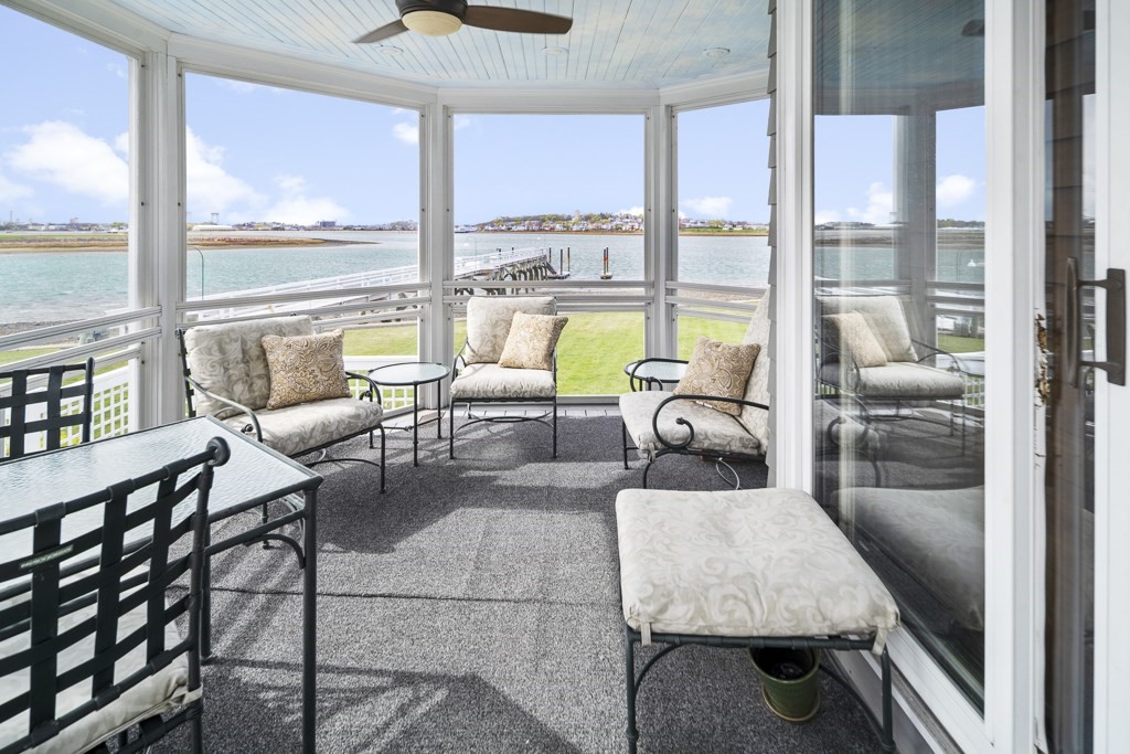 81 Court Road Winthrop, MA 02152 - Photo 33 of 42