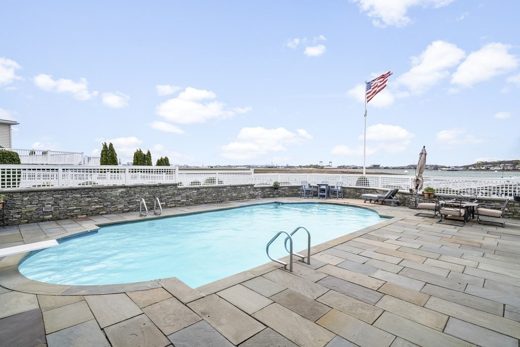 81 Court Road Winthrop, MA 02152 - Photo 35 of 42