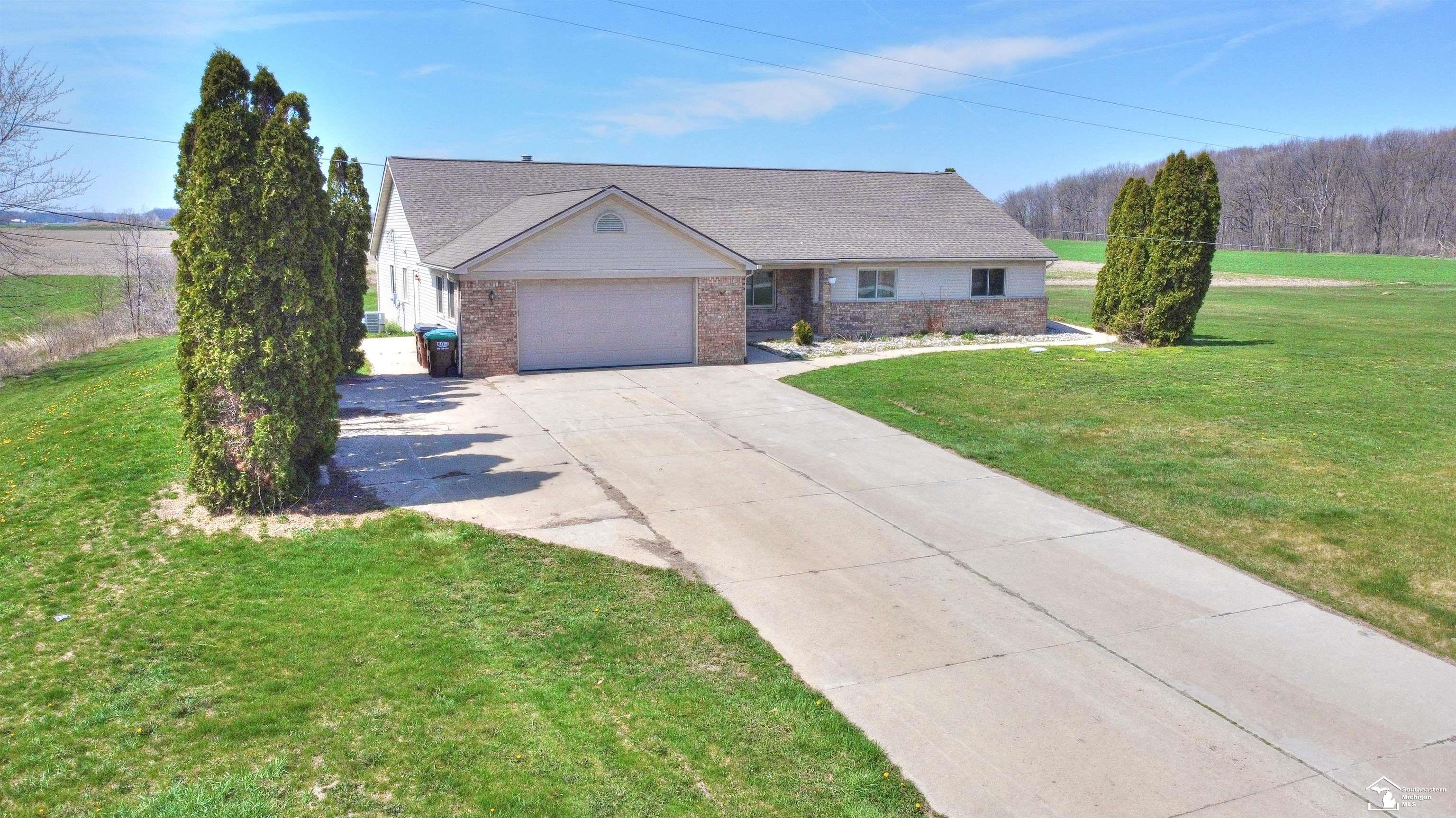3250 Geiger Road Ida, MI 48140 - Photo 2 of 23