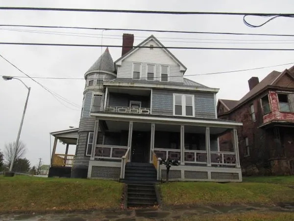 $69,900 | 25 Ben Lomond Street, Uniontown, PA 15401