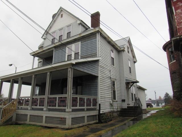 25 Ben Lomond Street Uniontown, PA 15401 - Photo 3 of 24 a view of a house with a large window