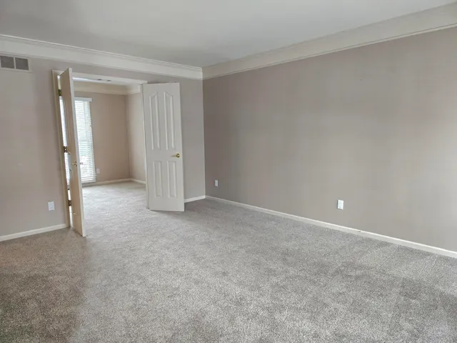 $3,600 | 47498 Fox Run Drive, Canton, MI 48187