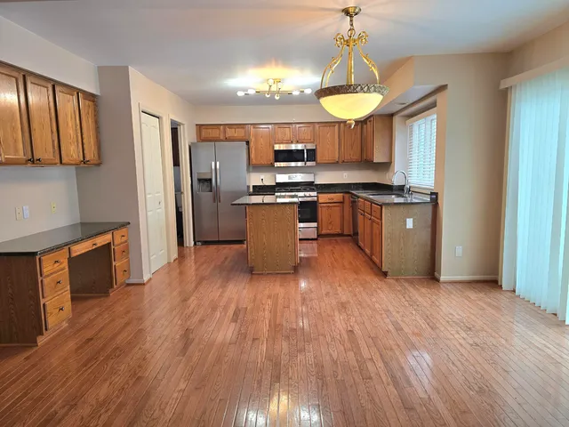 $3,600 | 47498 Fox Run Drive, Canton, MI 48187