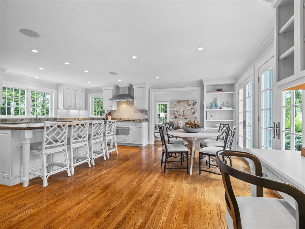 36 Old Farm Road Wellesley, MA 02481 - Photo 12 of 34