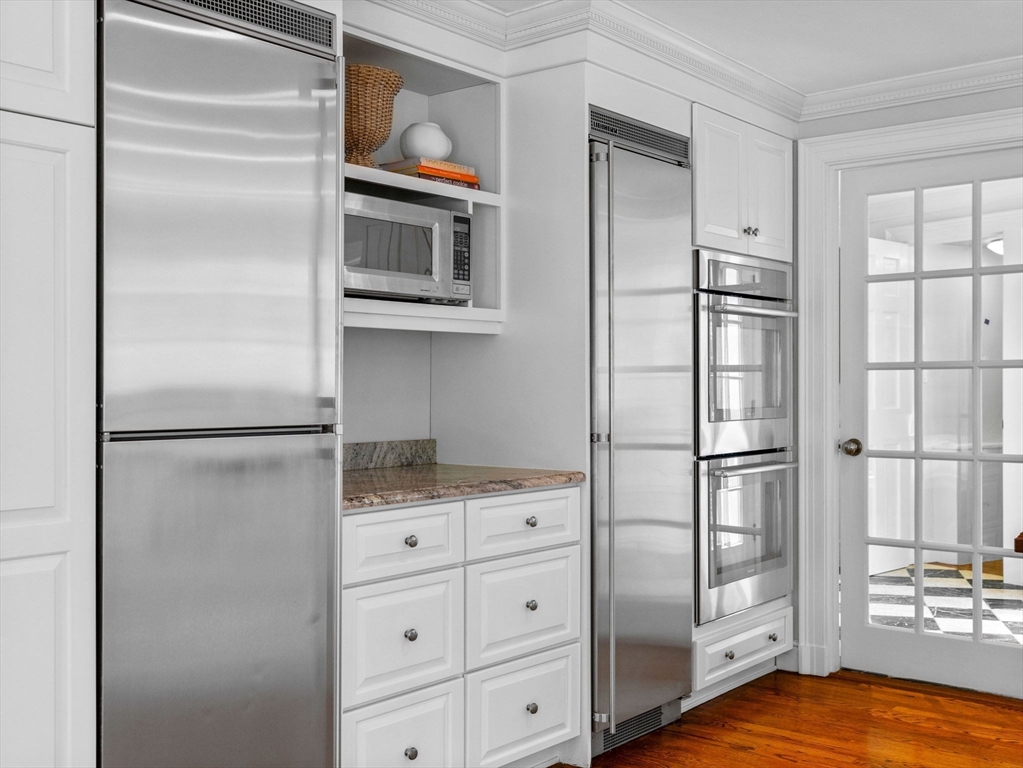 36 Old Farm Road Wellesley, MA 02481 - Photo 16 of 34