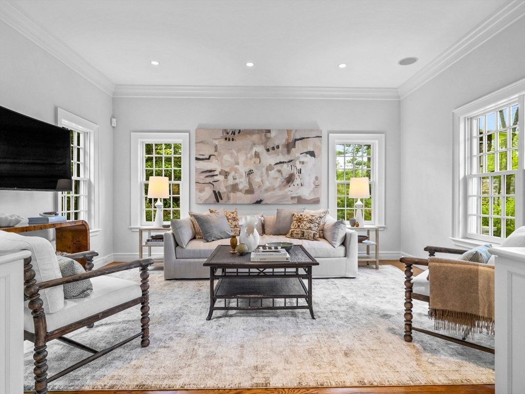 36 Old Farm Road Wellesley, MA 02481 - Photo 19 of 34