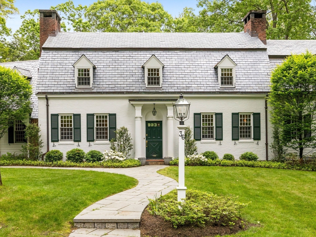 36 Old Farm Road Wellesley, MA 02481 - Photo 2 of 34