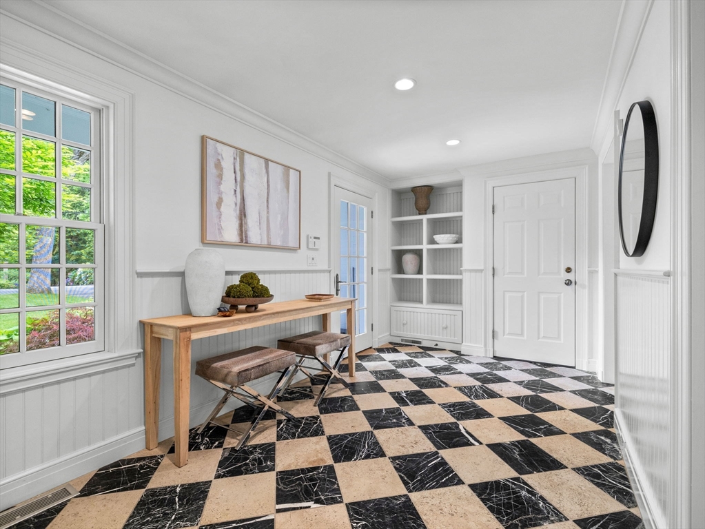 36 Old Farm Road Wellesley, MA 02481 - Photo 21 of 34