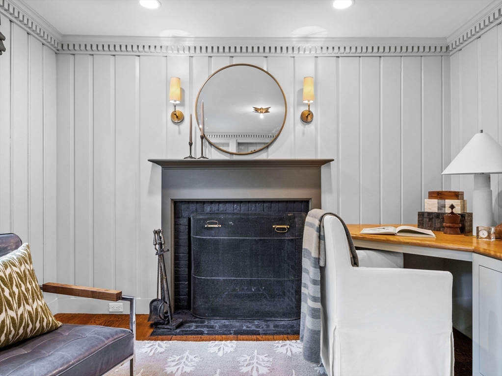 36 Old Farm Road Wellesley, MA 02481 - Photo 23 of 34