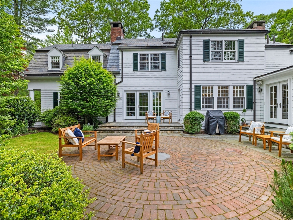 36 Old Farm Road Wellesley, MA 02481 - Photo 28 of 34