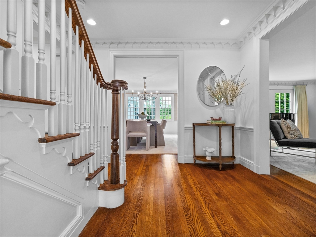 36 Old Farm Road Wellesley, MA 02481 - Photo 5 of 34