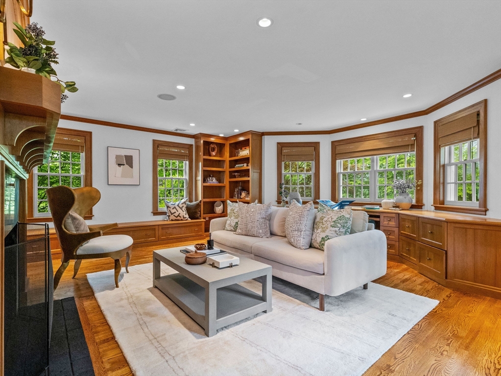 36 Old Farm Road Wellesley, MA 02481 - Photo 10 of 34