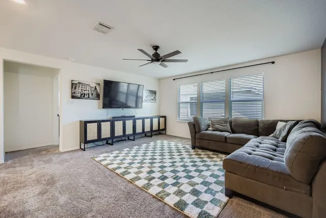 $489,900 | 295 Kat Garnet Drive, Kyle, TX 78640