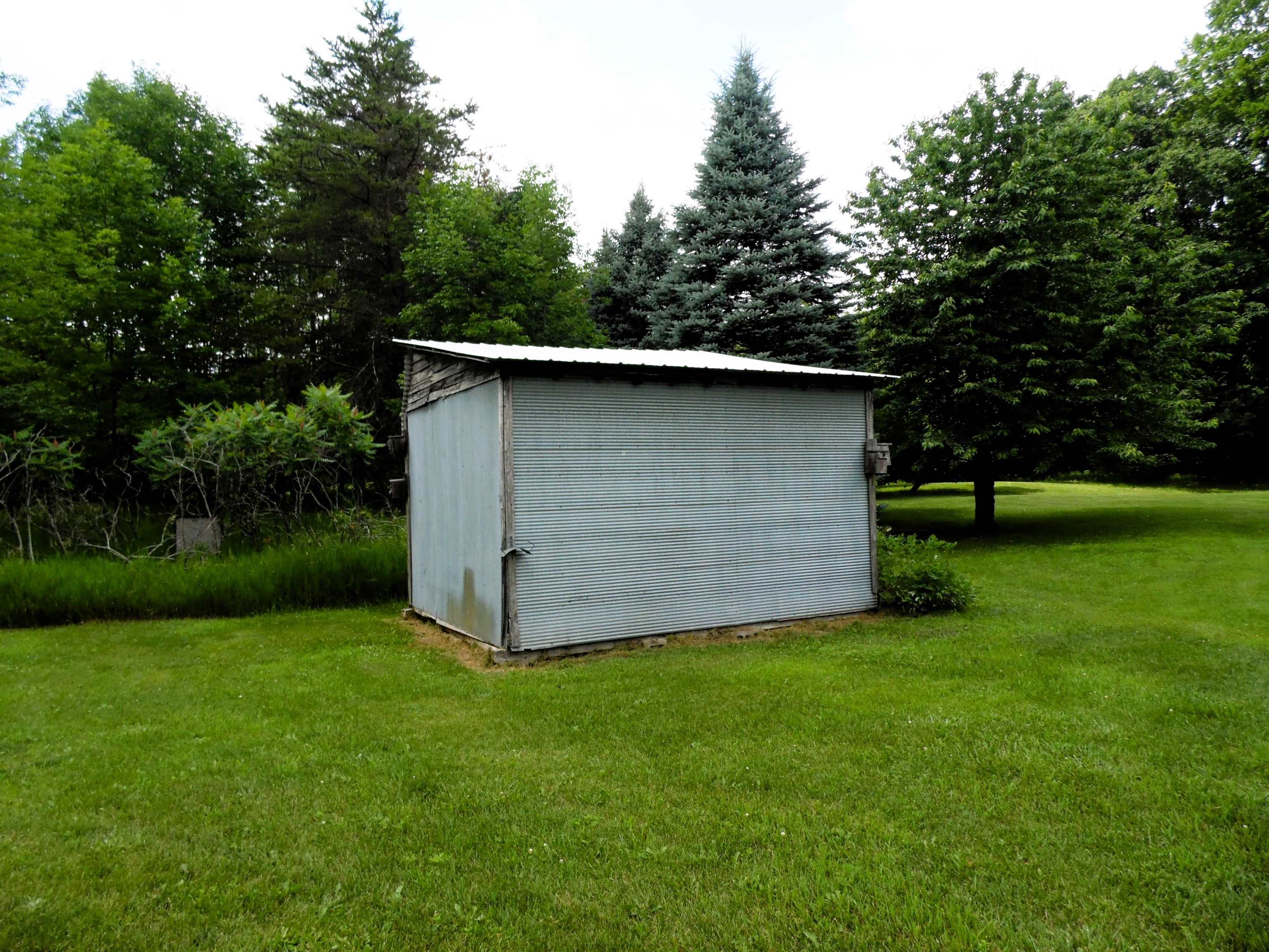 4245 Cassidy Road Gladwin, MI 48624 - Photo 39 of 49