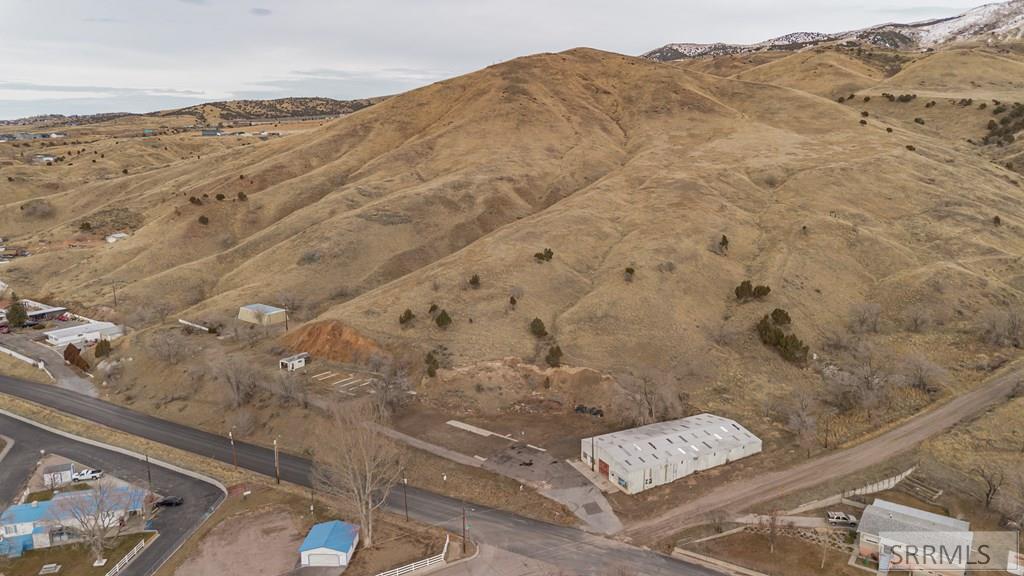 4290 Stockman Road Pocatello, ID 83204 - Photo 3 of 31