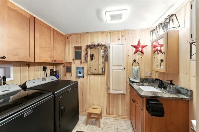 $899,900 | 55 Slater Drive, Burrillville, RI 02830