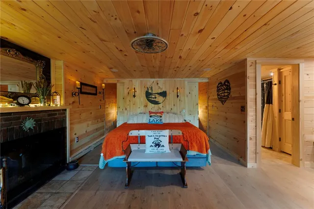 $899,900 | 55 Slater Drive, Burrillville, RI 02830